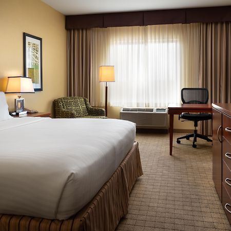 Holiday Inn Express & Suites Denver Airport By Ihg Εξωτερικό φωτογραφία