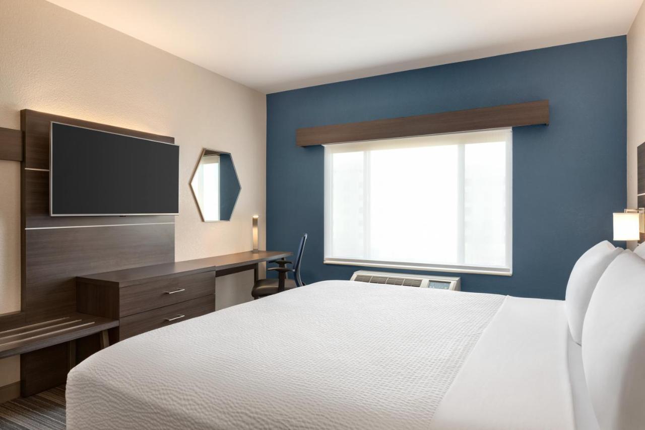 Holiday Inn Express & Suites Denver Airport By Ihg Εξωτερικό φωτογραφία