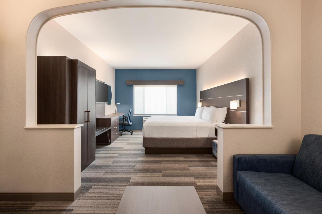 Holiday Inn Express & Suites Denver Airport By Ihg Εξωτερικό φωτογραφία