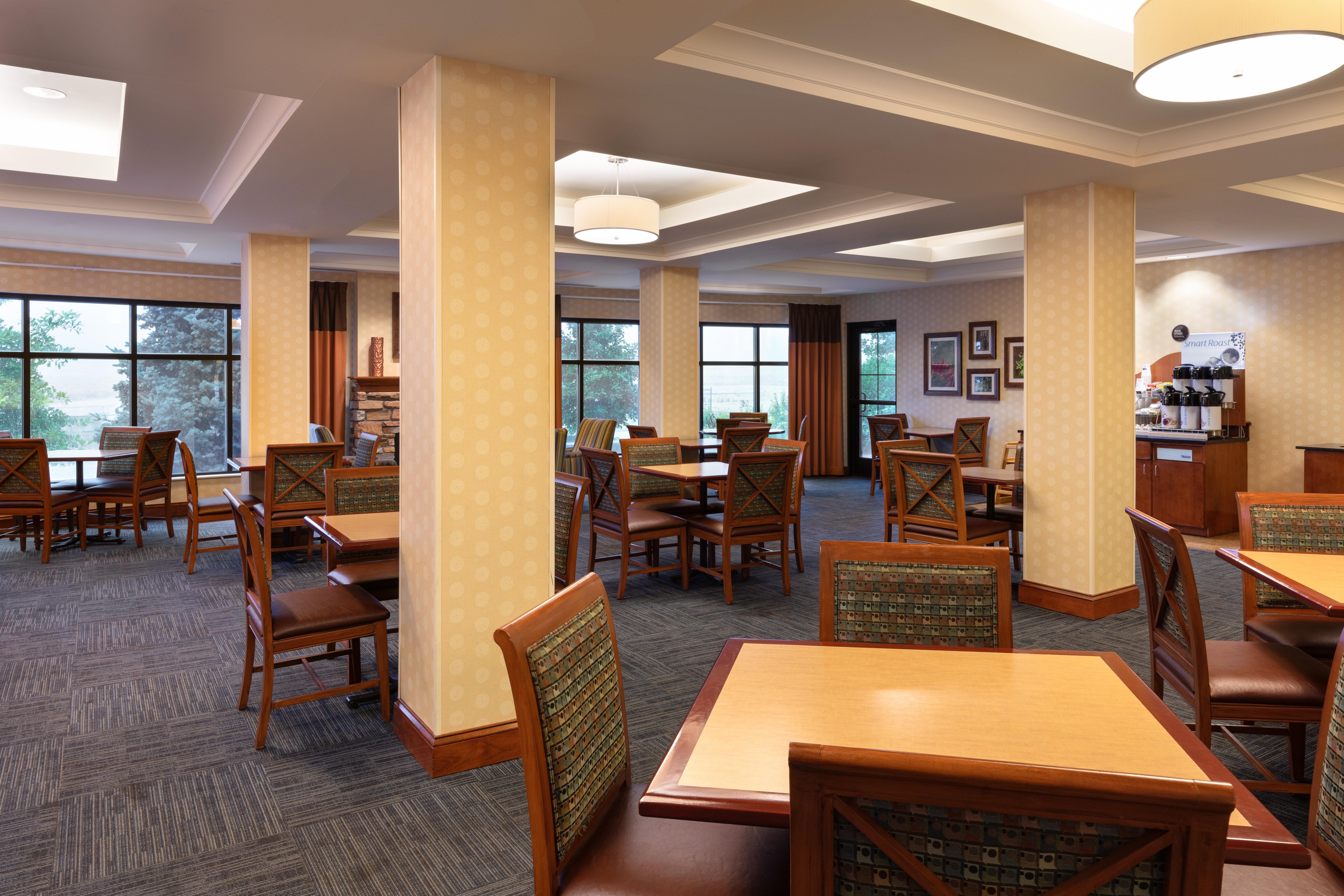 Holiday Inn Express & Suites Denver Airport By Ihg Εξωτερικό φωτογραφία